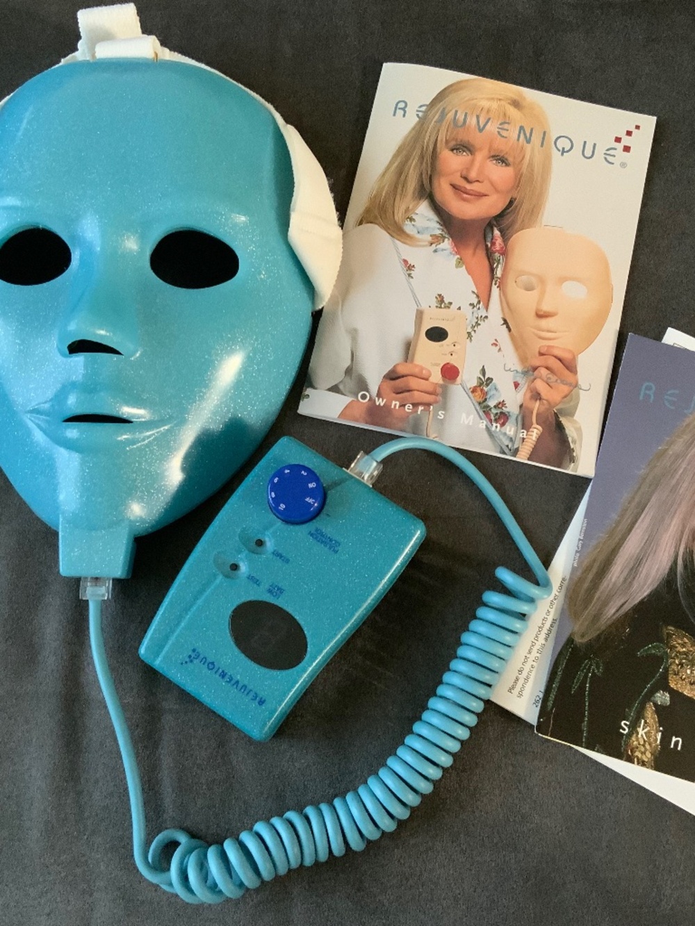 Rejuvenique facial toning system